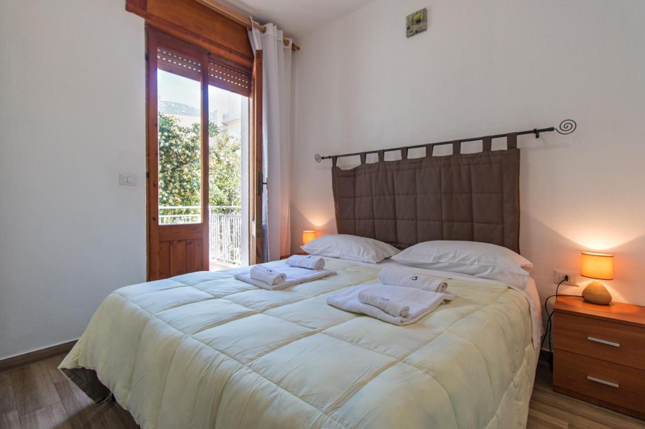 Casa Riccio Apartment Cala Gonone Ngoại thất bức ảnh
