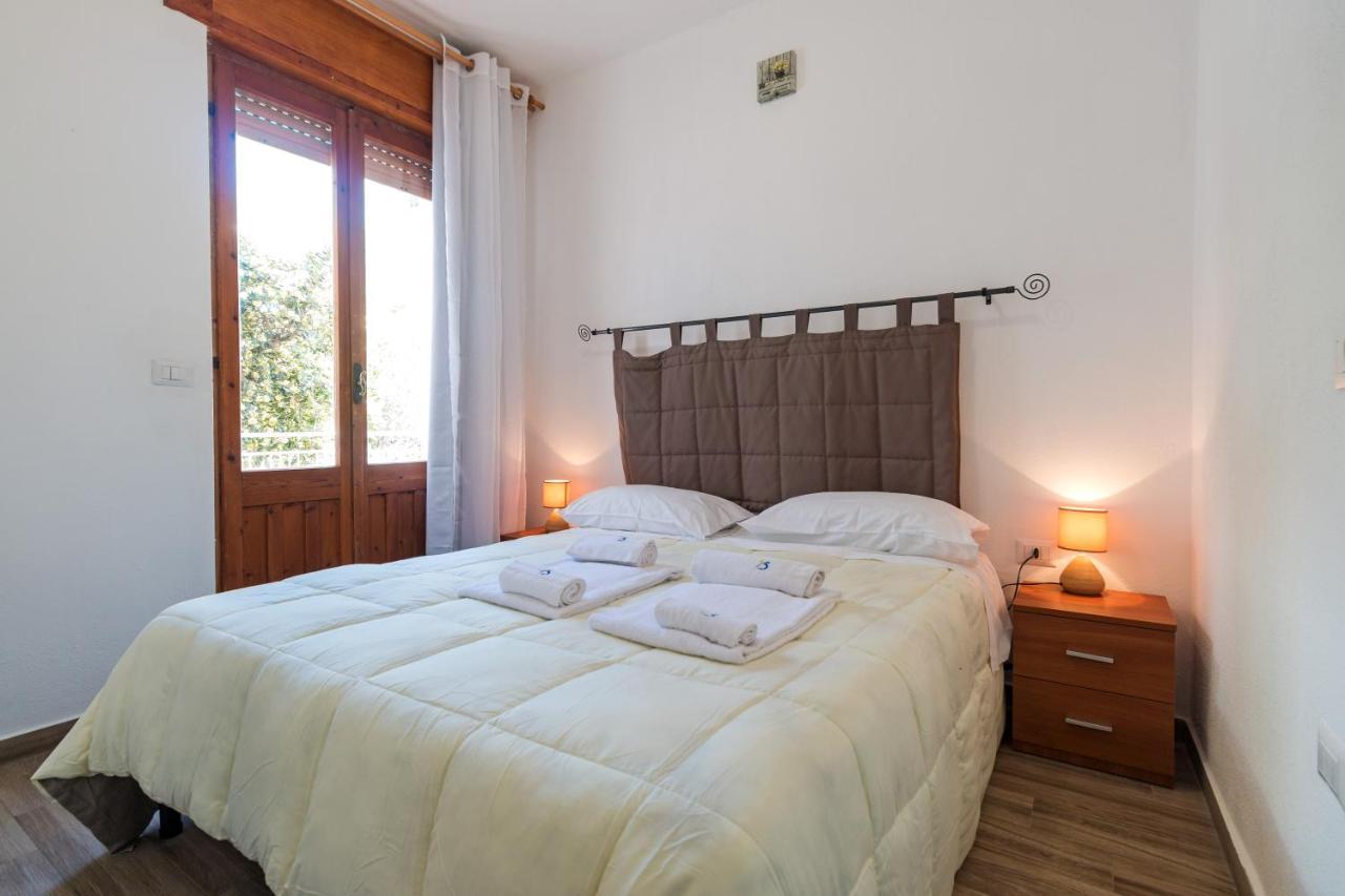 Casa Riccio Apartment Cala Gonone Ngoại thất bức ảnh