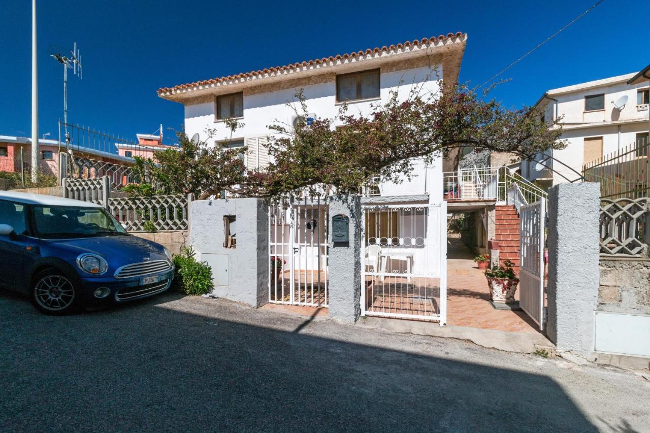 Casa Riccio Apartment Cala Gonone Ngoại thất bức ảnh