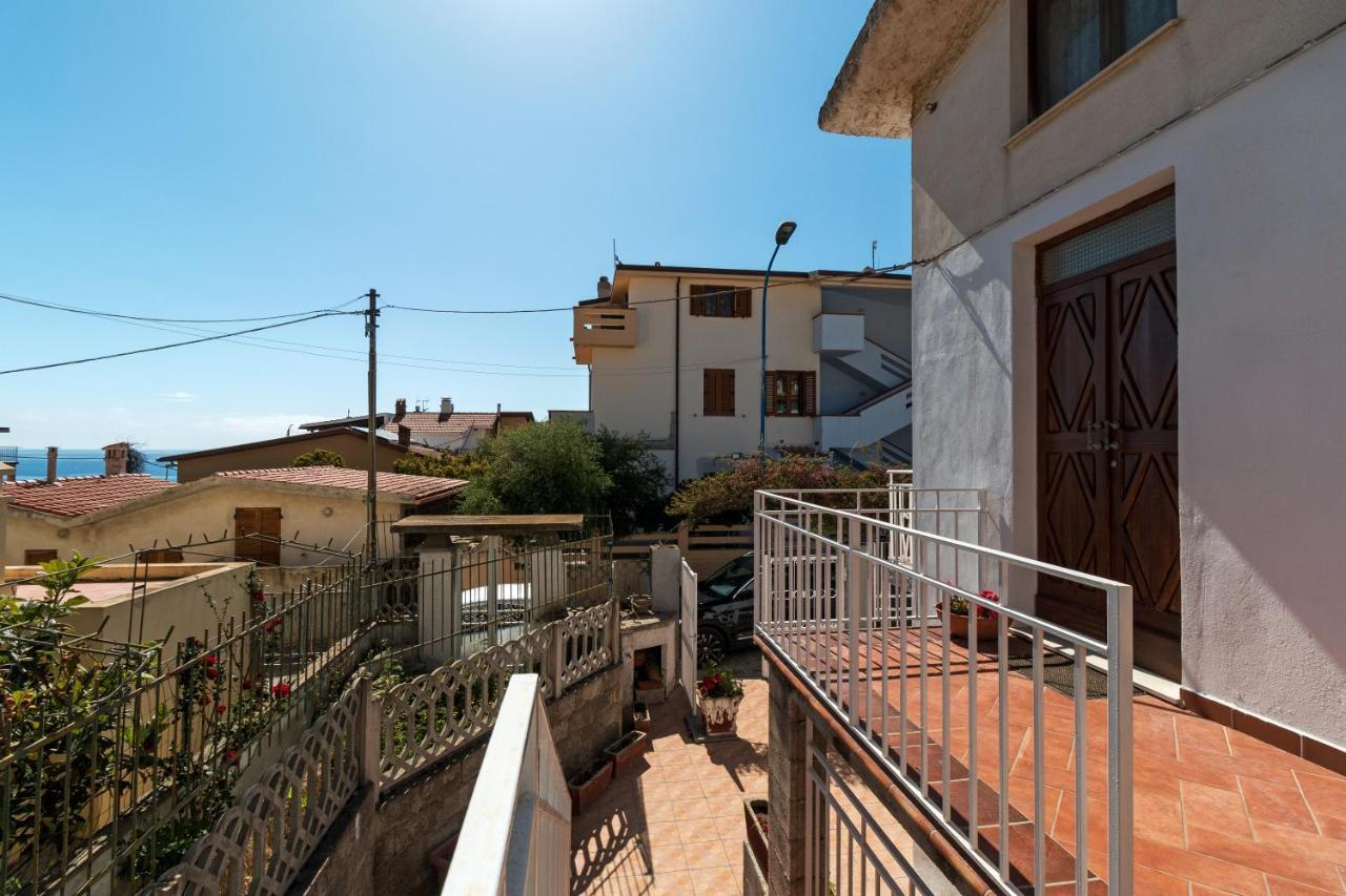 Casa Riccio Apartment Cala Gonone Ngoại thất bức ảnh